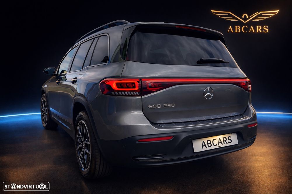 Mercedes-Benz EQB 250 Progressive - 2