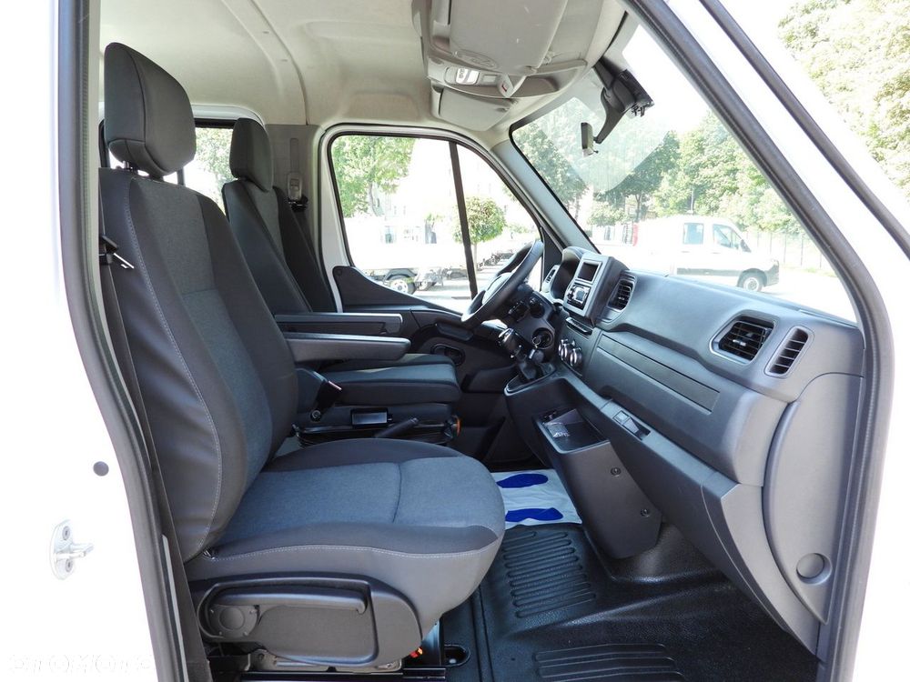 Renault MASTER WYWROTKA PODWÓJNA KABINA DOKA 6 MIEJSC TEMPOMAT LEDY BLIŹNIACZE KOŁA KLIMATYZACJA  130KM - 34