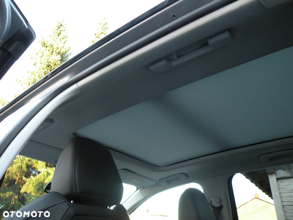 Peugeot 3008 1.5 BlueHDi Allure S&S EAT8 - 17