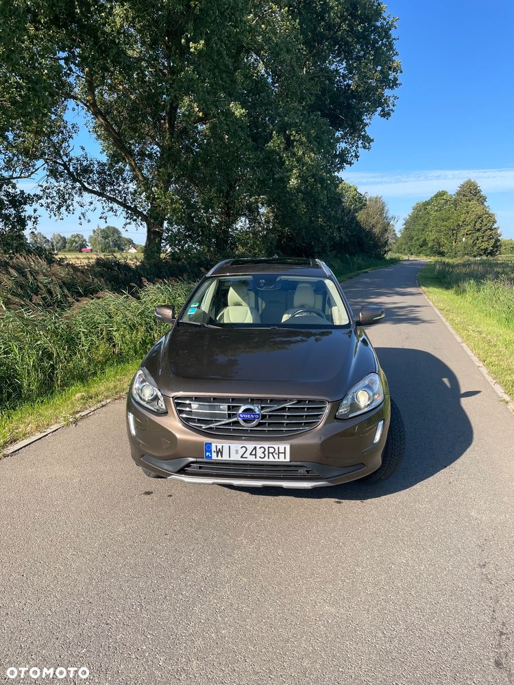 Volvo XC 60 D5 AWD Summum - 2