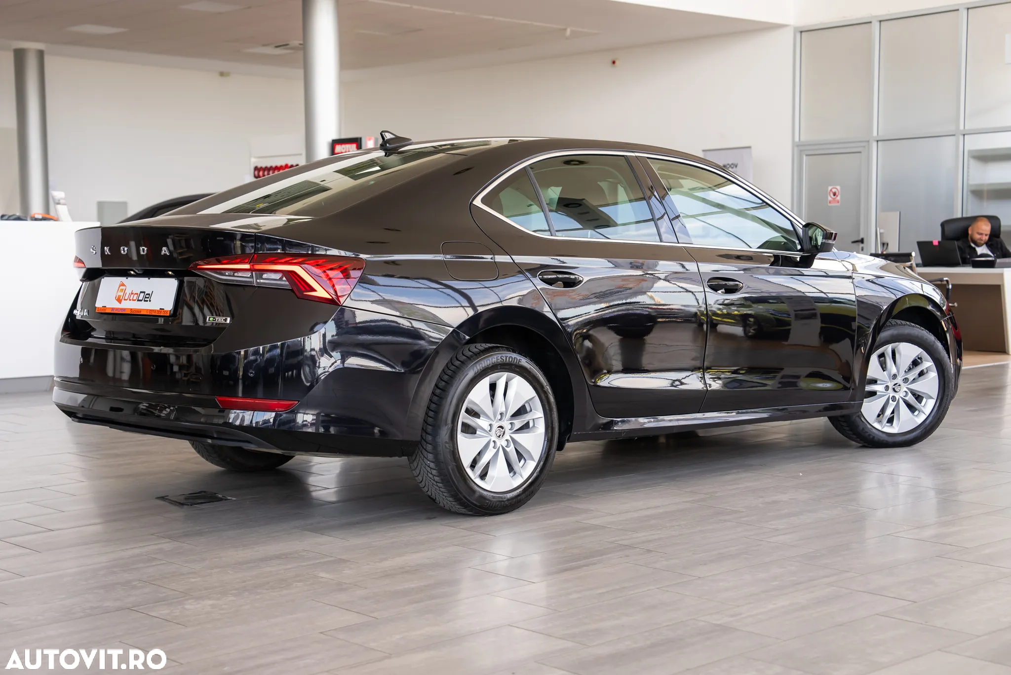 Skoda Octavia 1.0 TSI DSG Mild Hybrid Ambition - 4