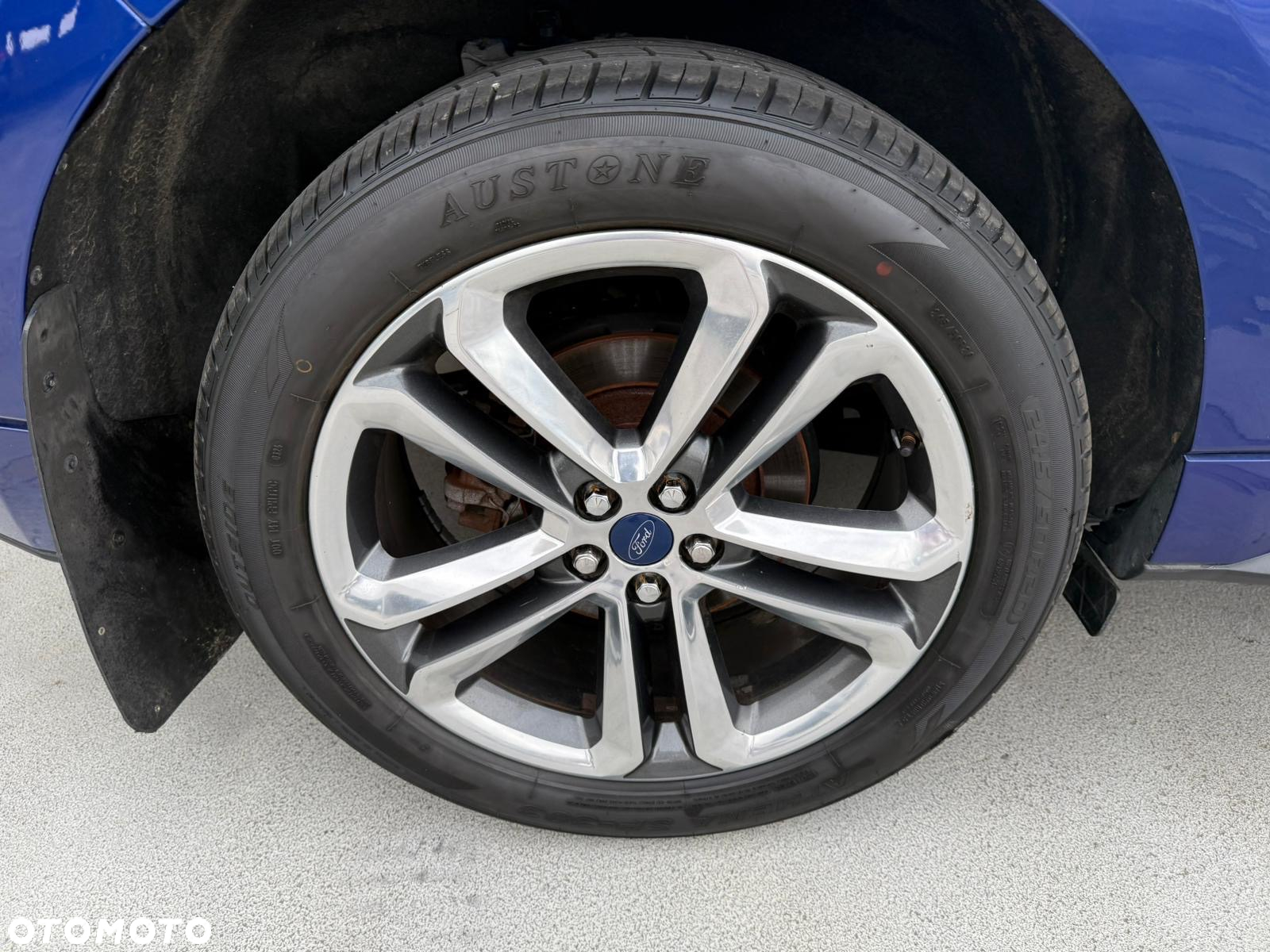 Ford Edge - 18