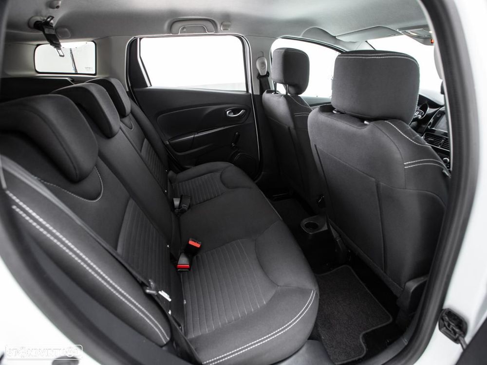 Renault Clio Sport Tourer 1.5 dCi Limited — fotografia 10
