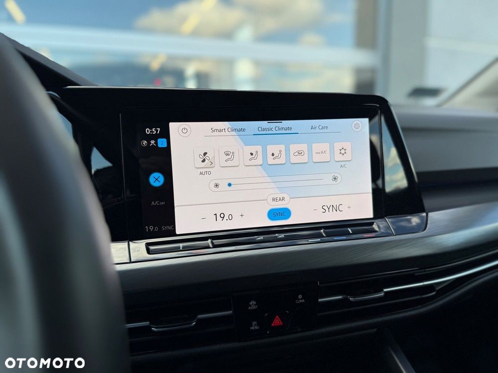 Volkswagen Golf Variant 2.0 TDI Style DSG - 16