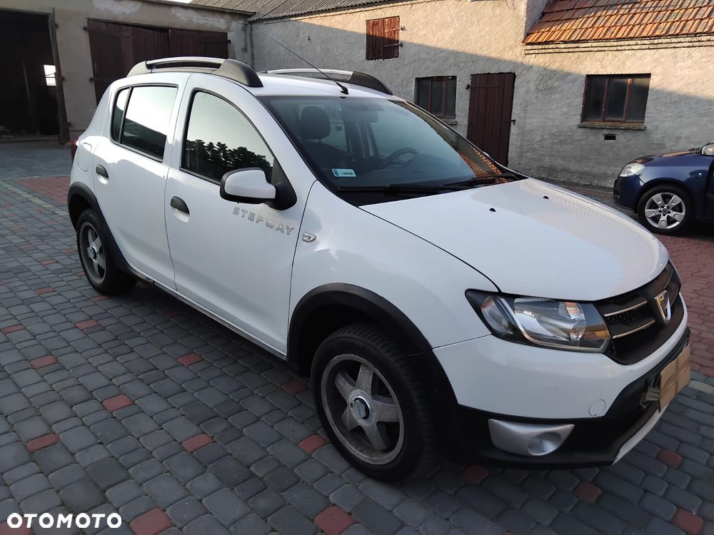 Dacia Sandero Stepway 1.5 dCi - 1