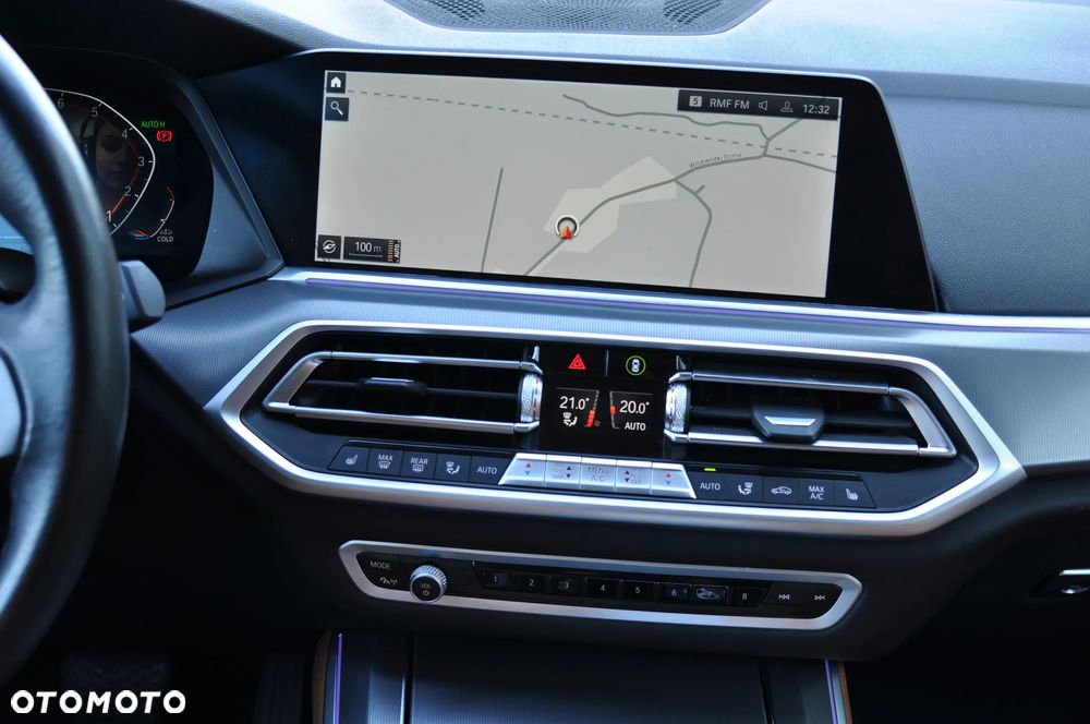 BMW X5 xDrive40i - 23