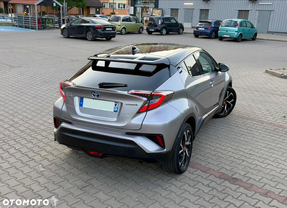 Toyota C-HR 1.8 Hybrid Neon Lime powered by JBL - 9