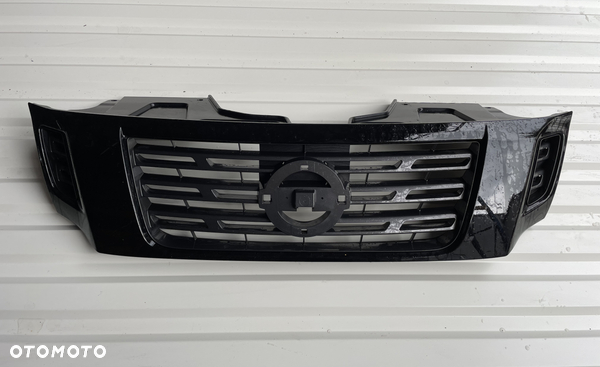 ATRAPA CHŁODNICY GRILL PRZÓD NISSAN NAVARA IV NP300 62310 5JT0A BLACK