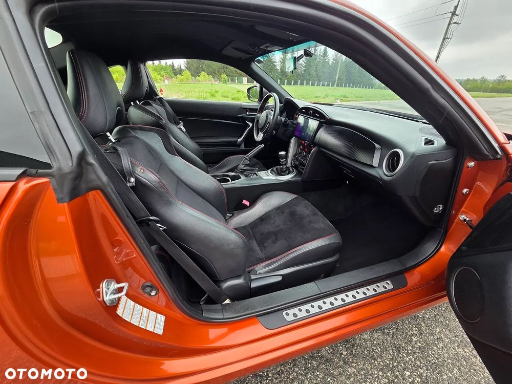 Toyota GT86 2.0 Prestige - 13
