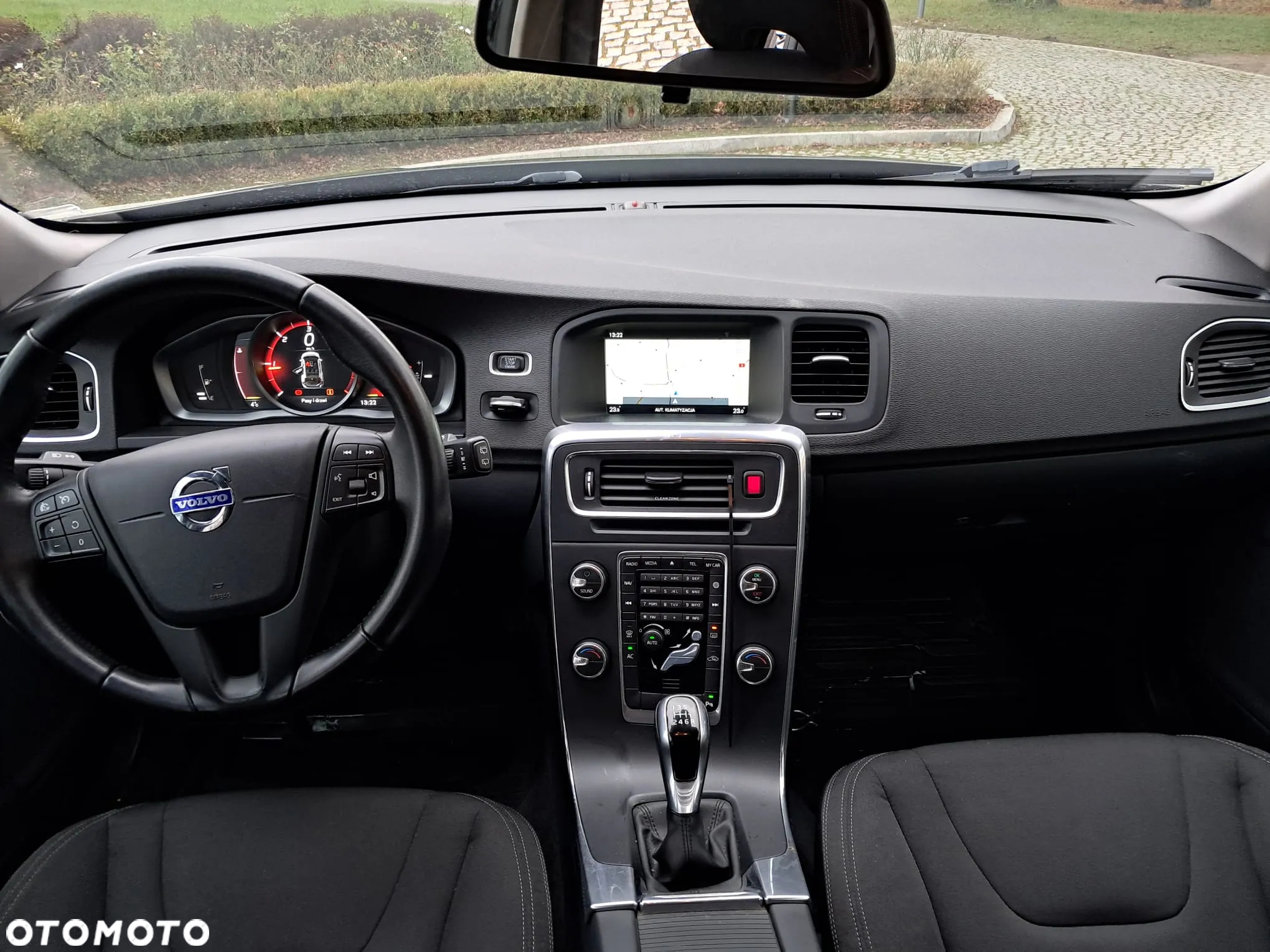 Volvo V60 - 13