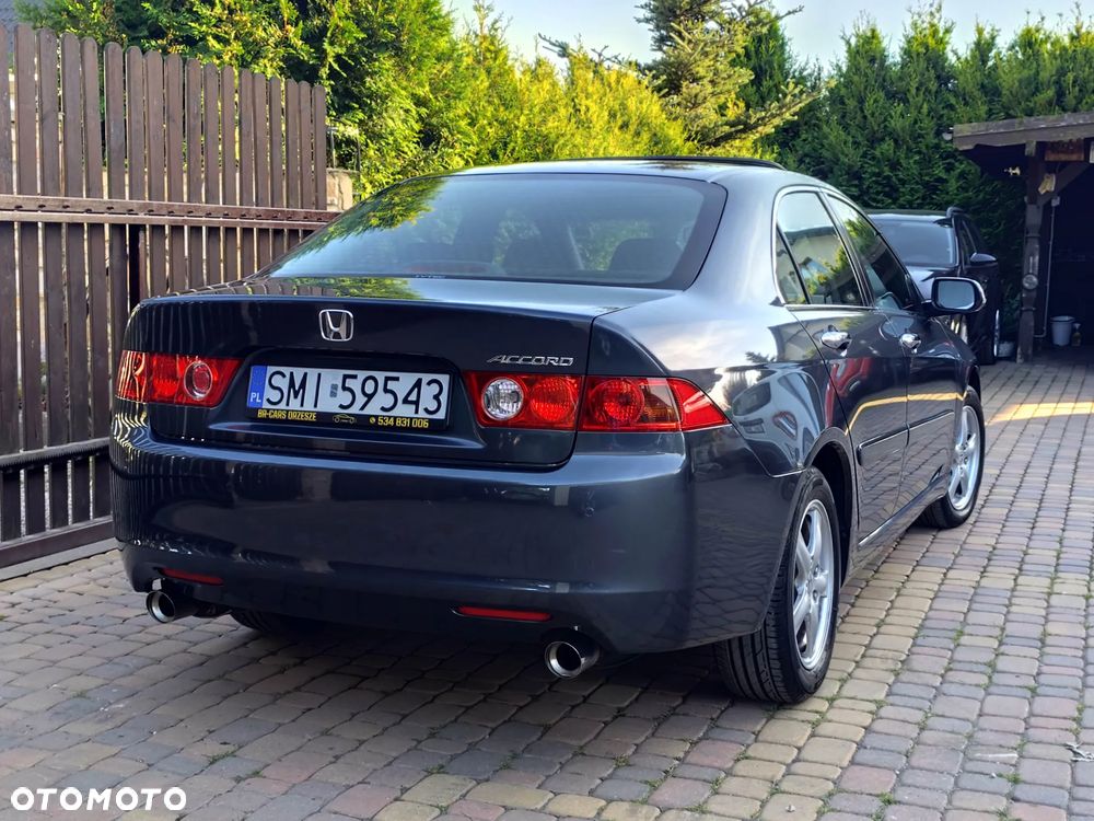 Honda Accord 2.4 i Executive - 39
