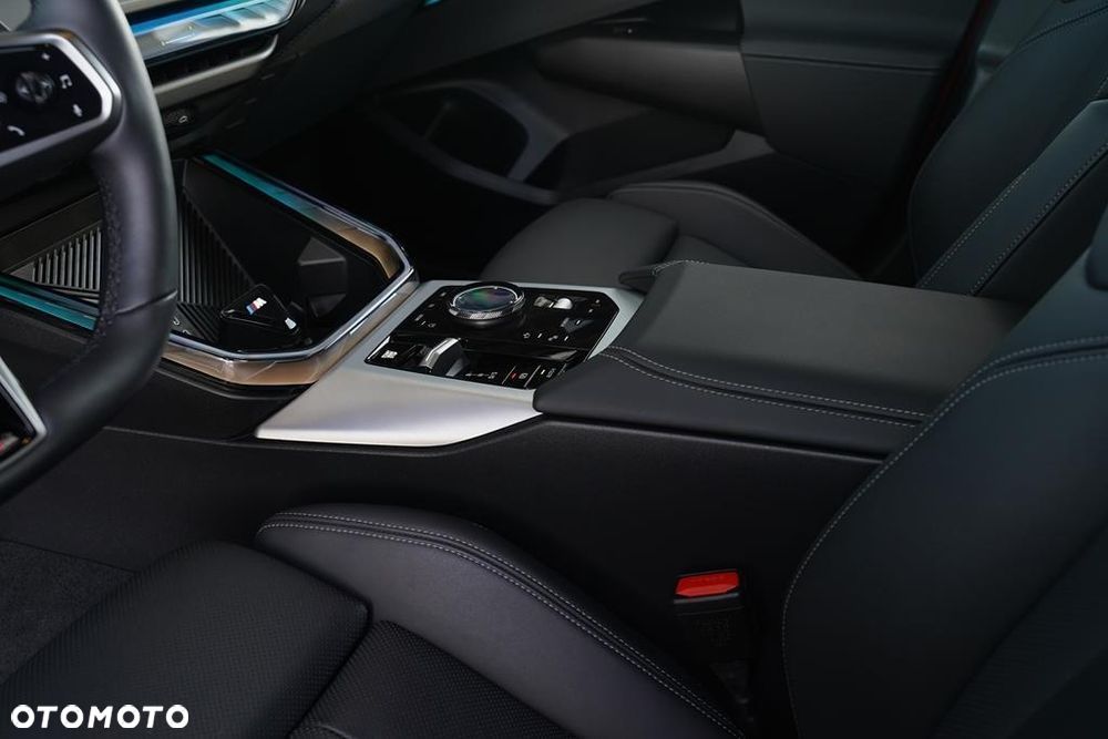 BMW X3 xDrive20 mHEV - 11