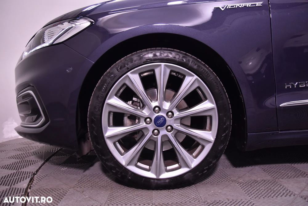 Ford Mondeo 2.0 HEV Vignale - 13
