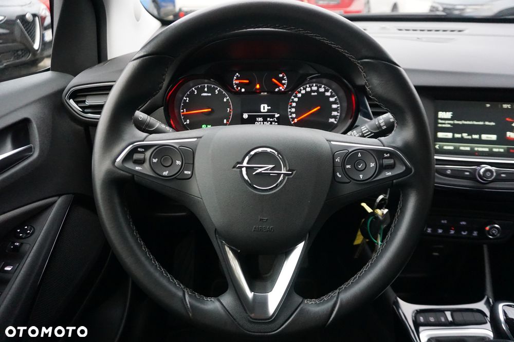 Opel Crossland X 1.2 120 Lat - 10