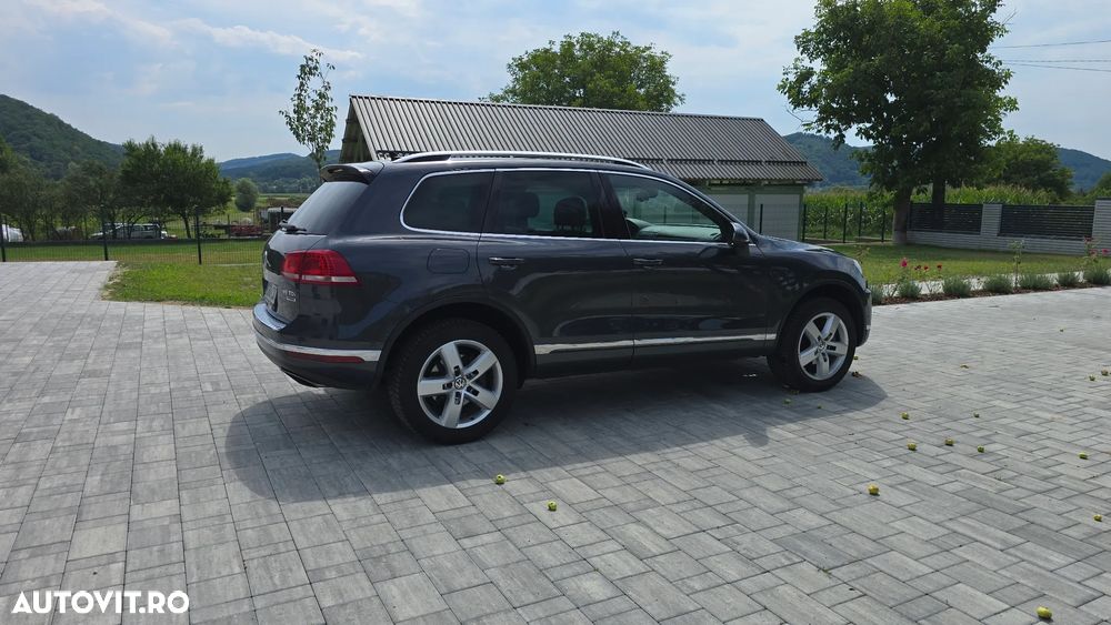 Volkswagen Touareg 3.0 V6 TDI BMT - 4