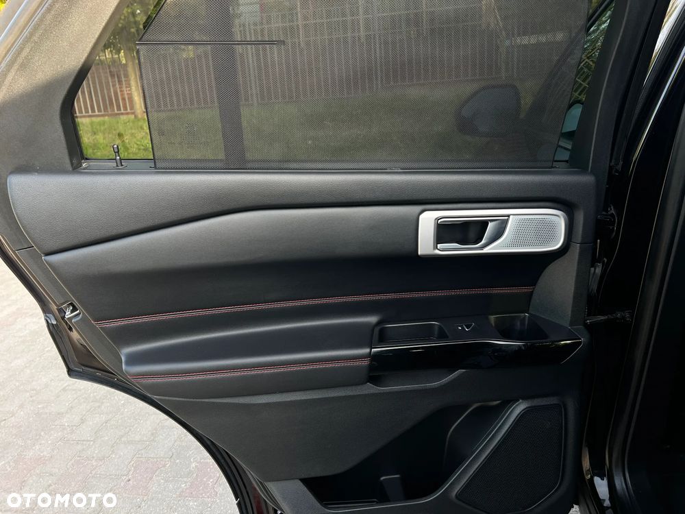 Ford Explorer 3.0 EcoBoost PHEV 4WD ST-Line - 22