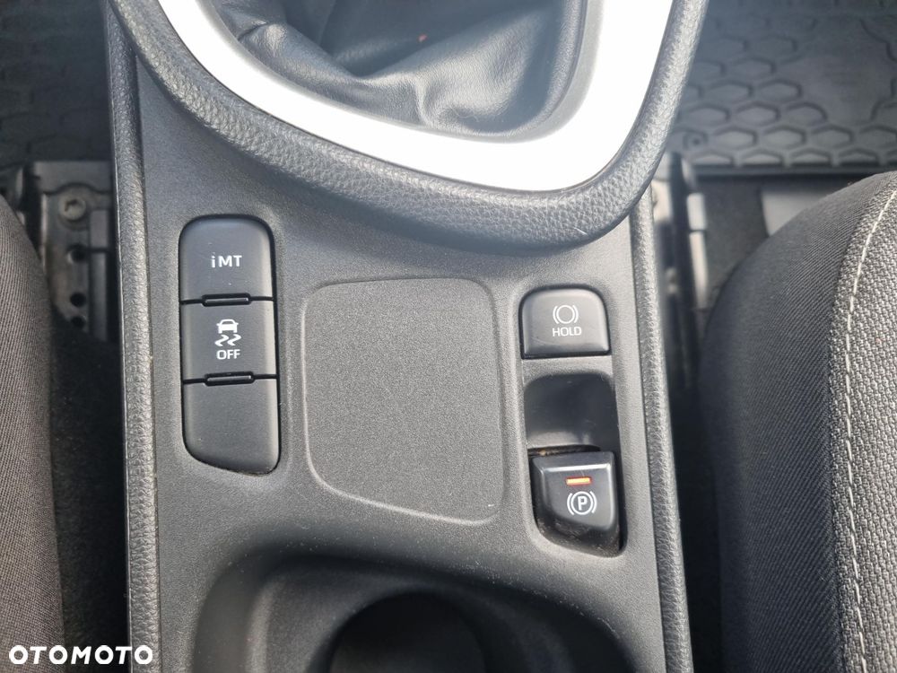 Toyota Yaris Cross 1.5 Comfort - 25