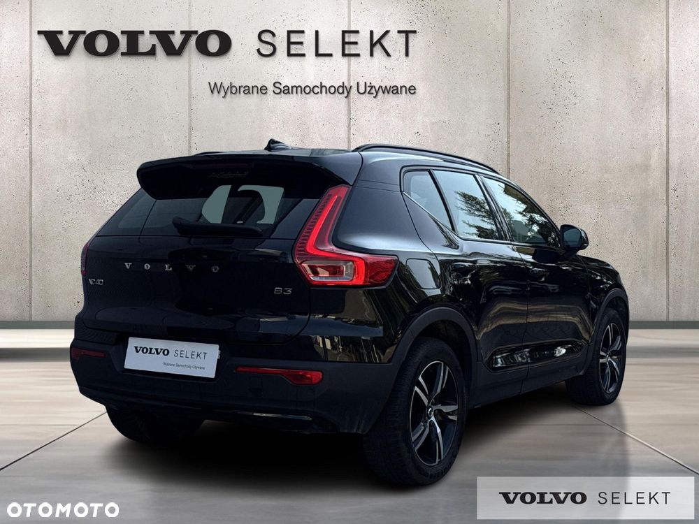 Volvo XC 40 - 5