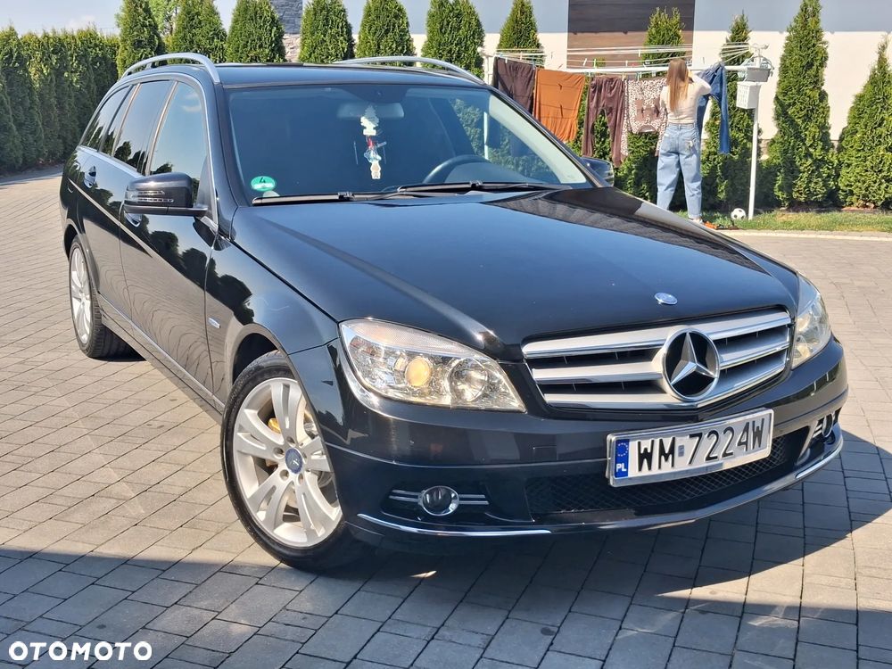 Mercedes-Benz Klasa C 200 (BlueEFFICIENCY) 7G-TRONIC Avantgarde - 2