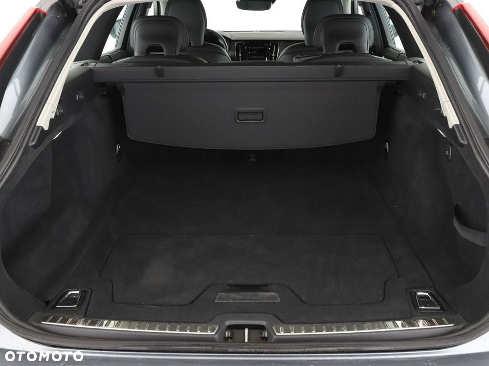 Volvo V90 Cross Country D4 SCR AWD Pro - 21