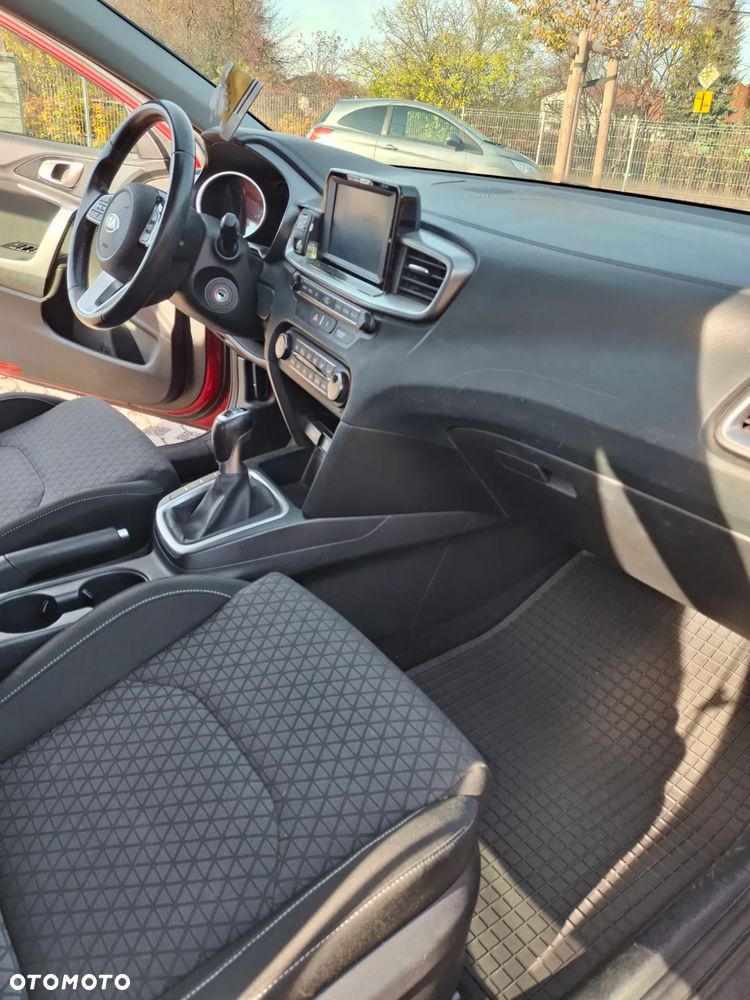 Kia Ceed Cee'd 1.4 M - 9