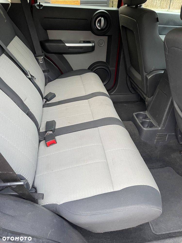 Dodge Nitro 2.8 CRD DPF SE - 8