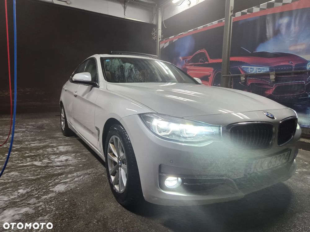 BMW Seria 3 320d Luxury Line - 5