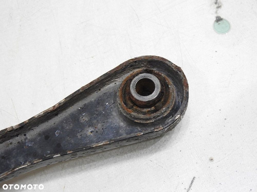 WAHACZ TYŁ TYLNY PEUGEOT 407 SW 2.2 16V - 2