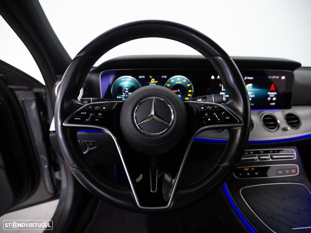 Mercedes-Benz E 300 de Avantgarde - 21