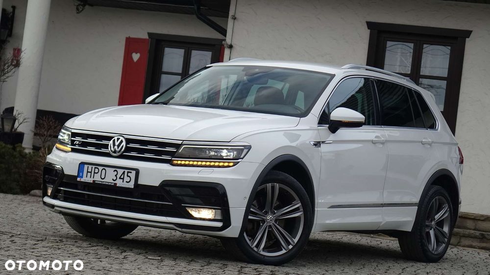 Volkswagen Tiguan - 1
