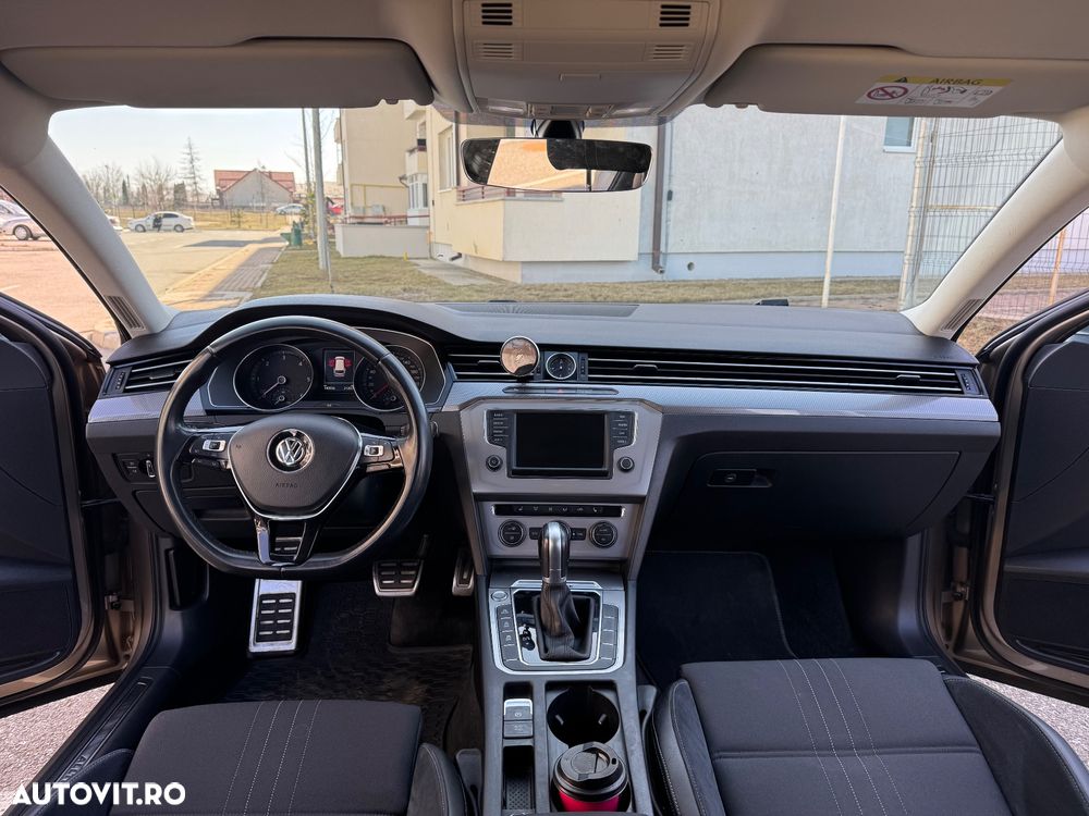 Volkswagen Passat Alltrack 2.0 TDI DSG 4Motion - 3