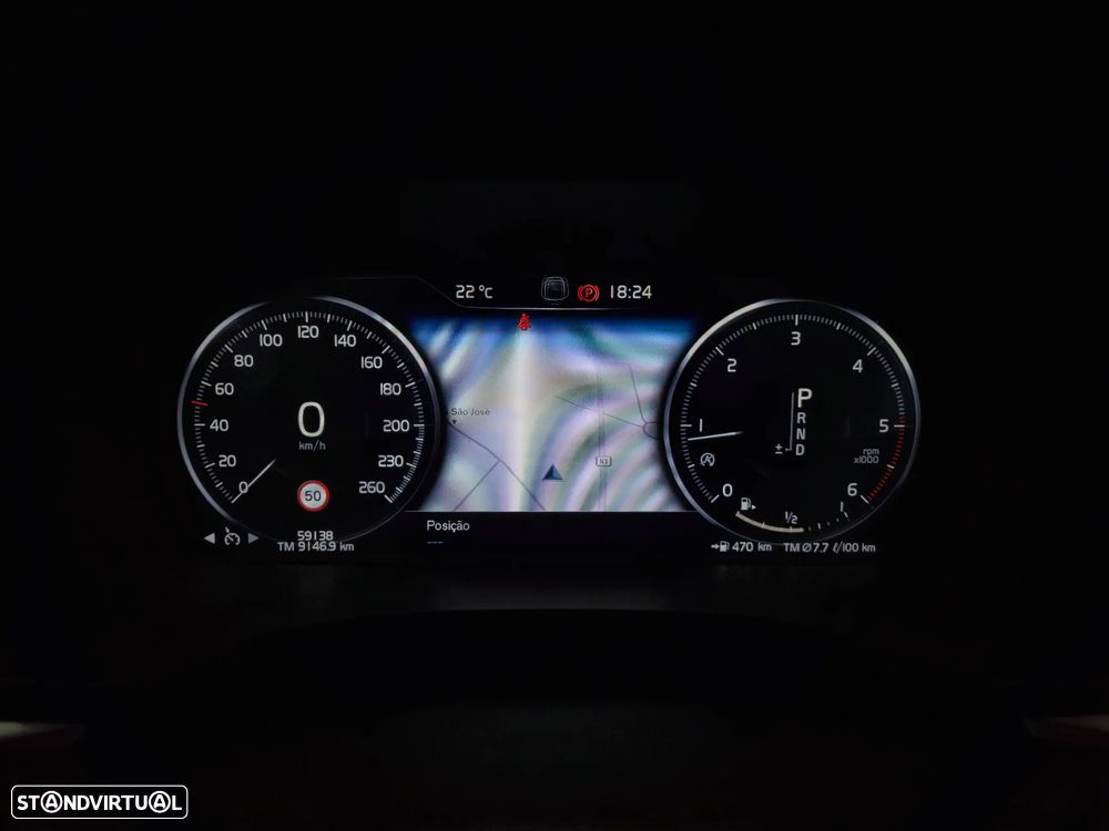 Volvo XC 60 2.0 D4 Momentum Geartronic - 10