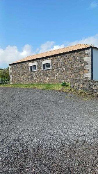 Moradia na Ilha do Pico - ARCOS - Grande imagem: 5/12