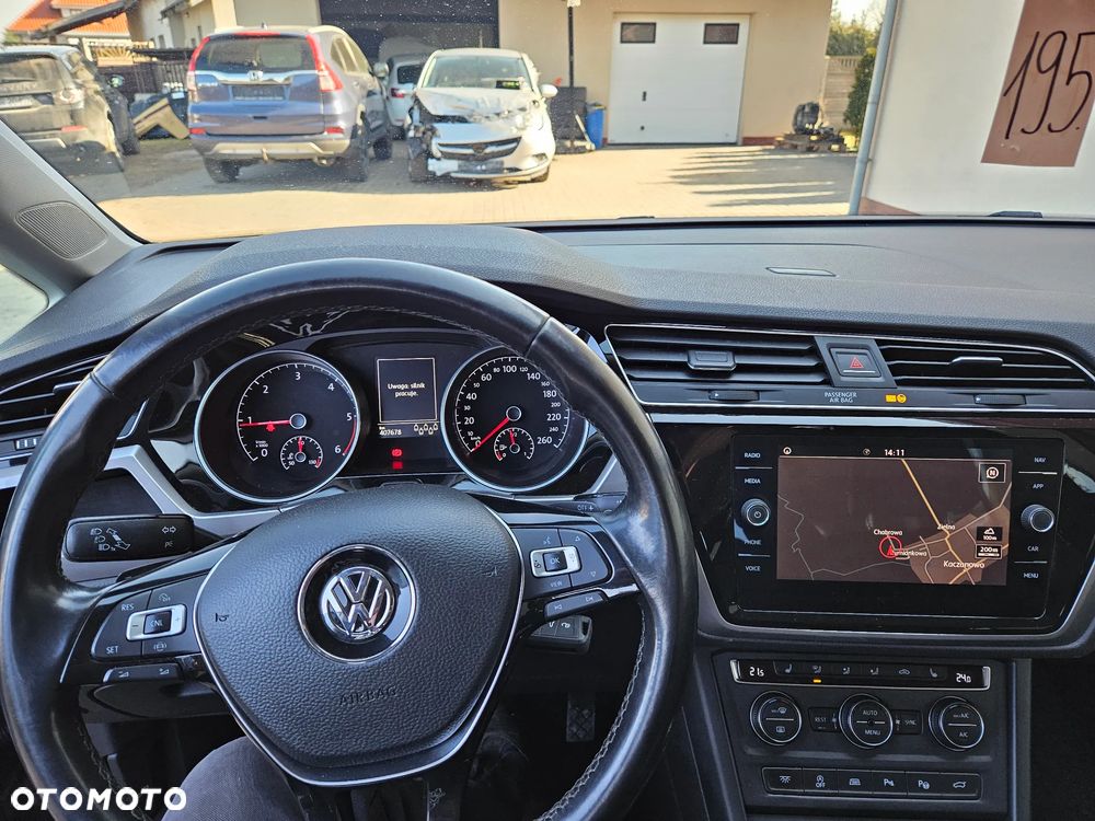 Volkswagen Touran 2.0 TDI SCR DSG Comfortline - 15