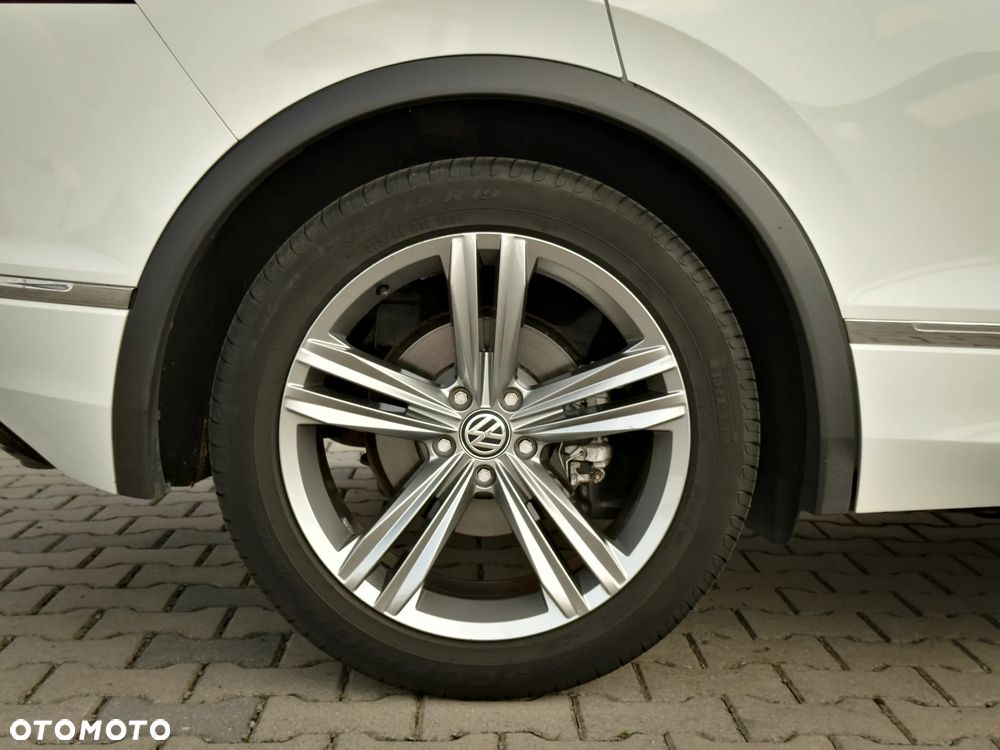 Volkswagen Tiguan 2.0 TDI SCR Comfortline - 13