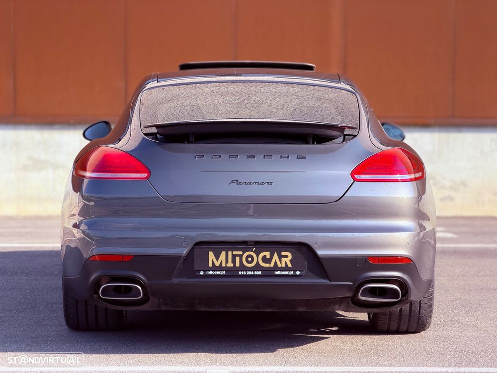 Porsche Panamera Edition - 8