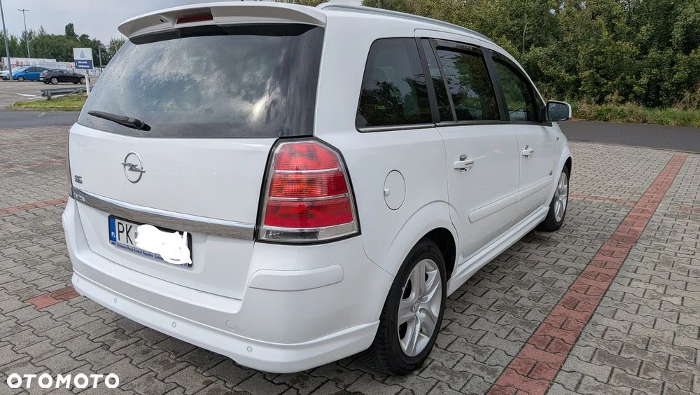 Opel Zafira 1.8 - 4