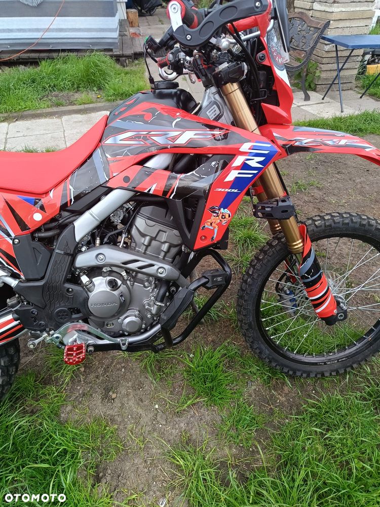 Honda CRF - 12