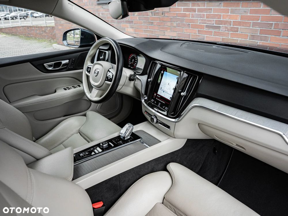Volvo V60 B4 D Geartronic Inscription - 23