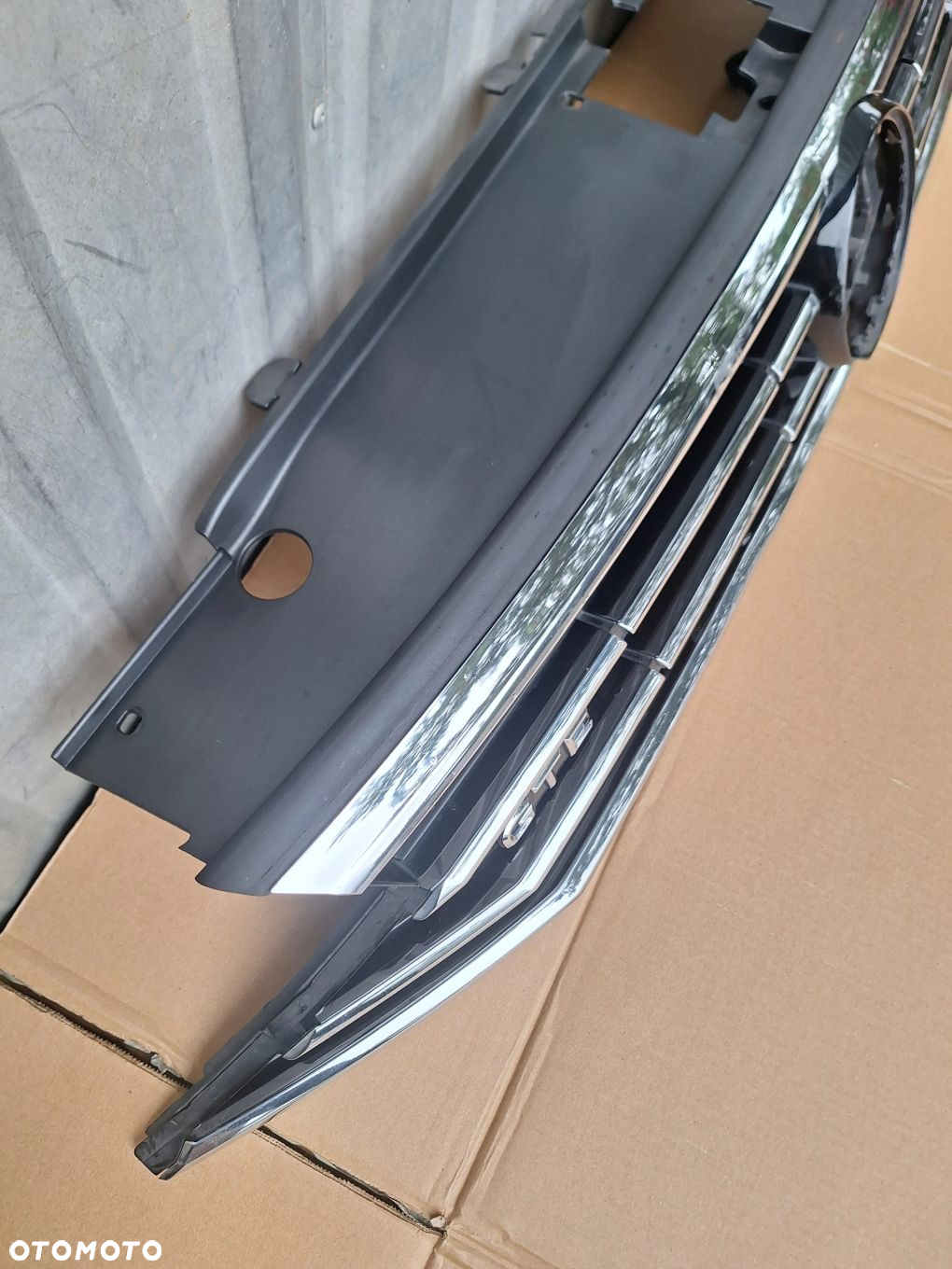 VW PASSAT B8 GTE LIFT 19- ATRAPA GRILL GNIAZDO ŁADOWANIA 3G0853479D WYSYŁKA 24H - 7