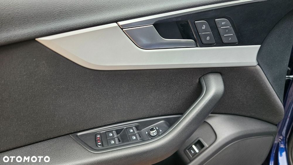 Audi A4 Limousine - 21