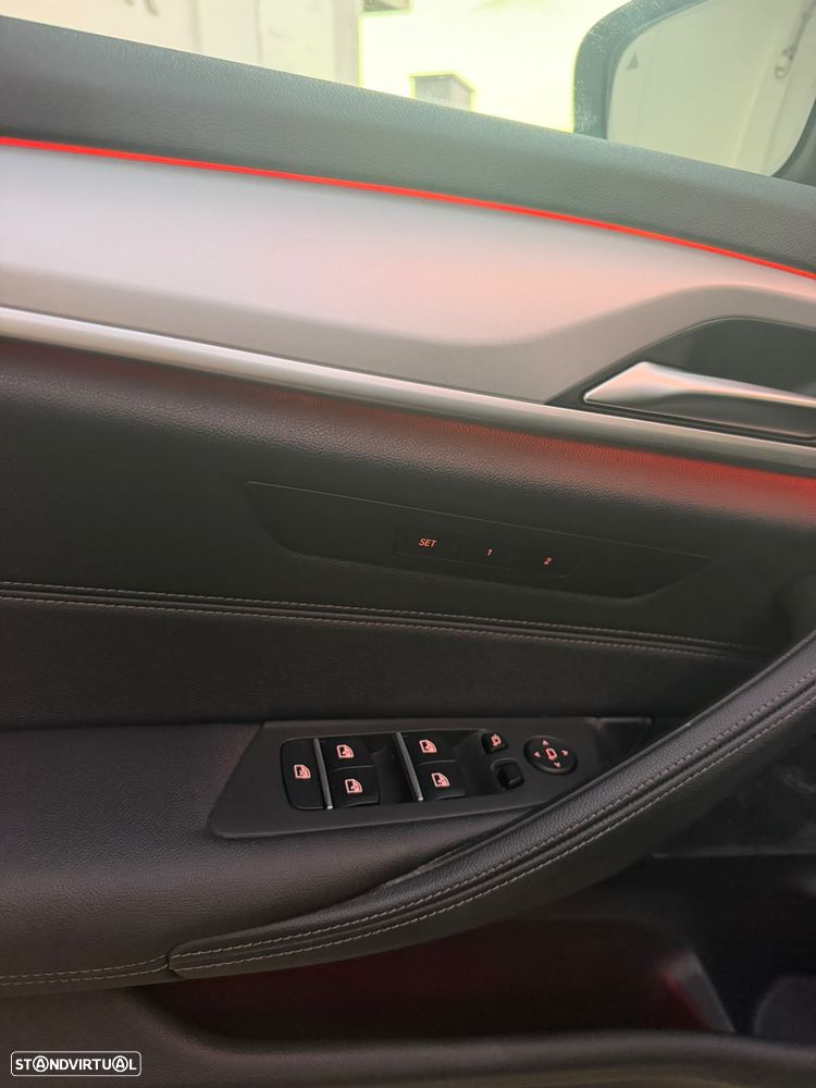 BMW 530 e xDrive Aut. - 34