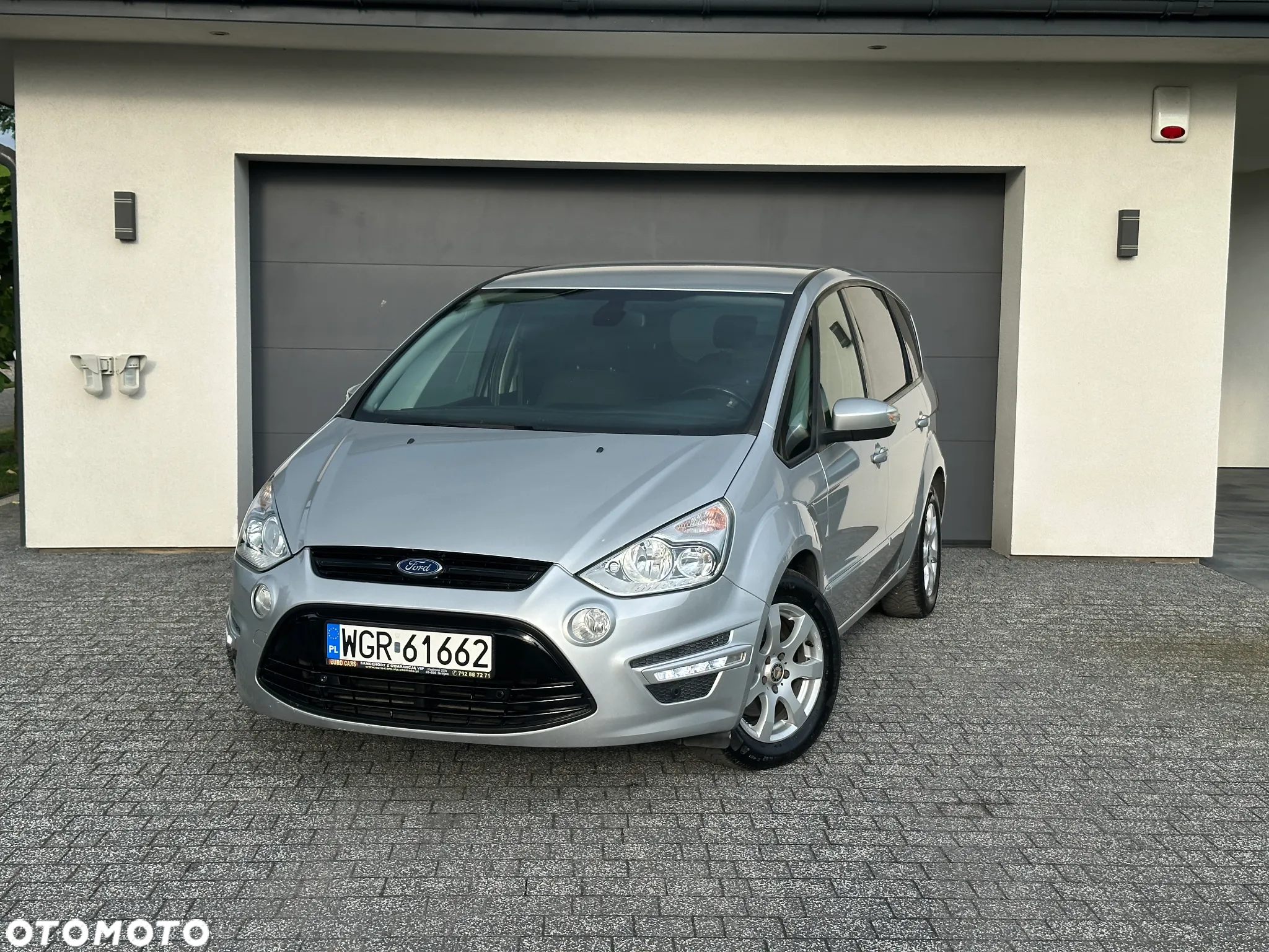 Ford S-Max 2.0 TDCi DPF Titanium MPS6 - 2