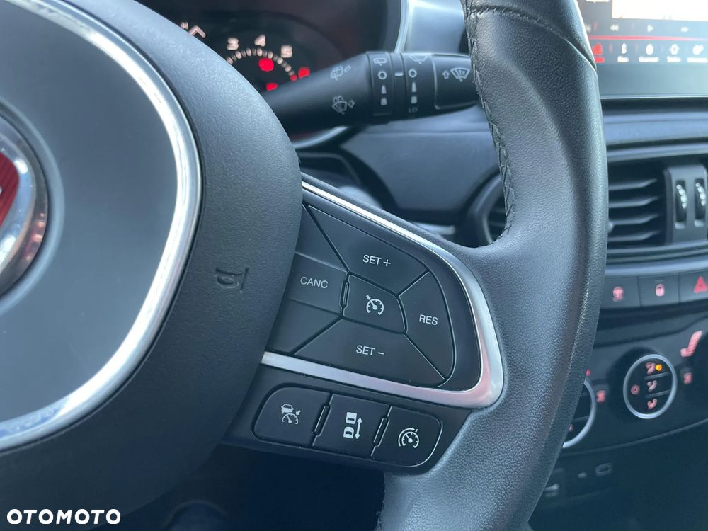 Fiat Tipo 1.4 T-Jet 16v Lounge - 23