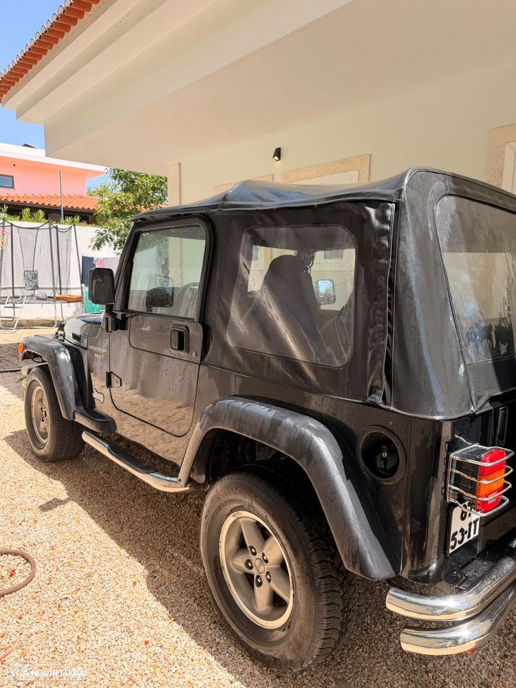 Jeep Wrangler Unlimited - 9