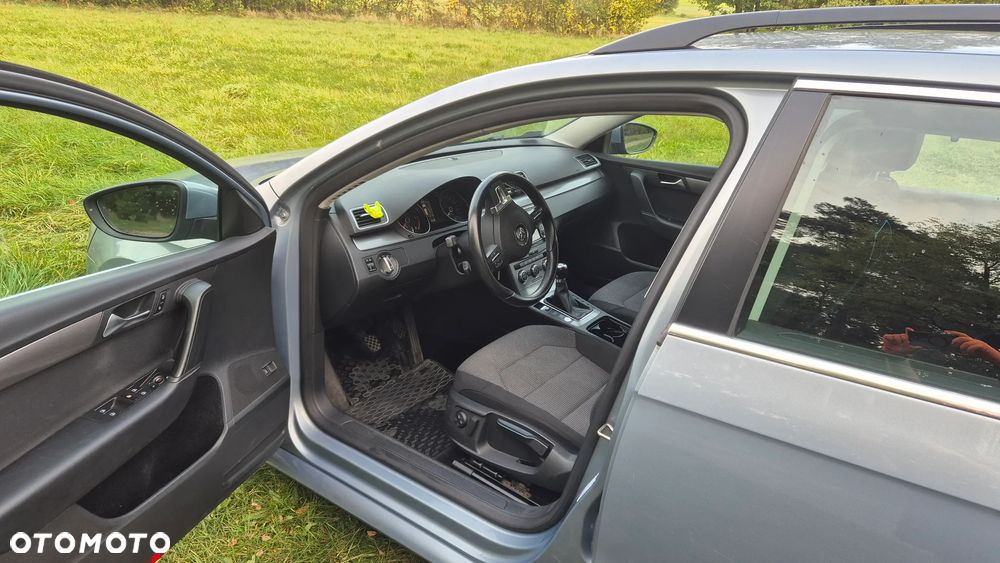 Volkswagen Passat - 7