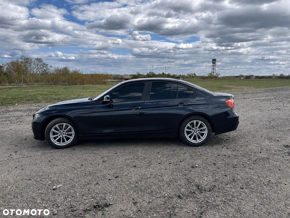 BMW Seria 3 320d Edition M Sport Shadow - 5