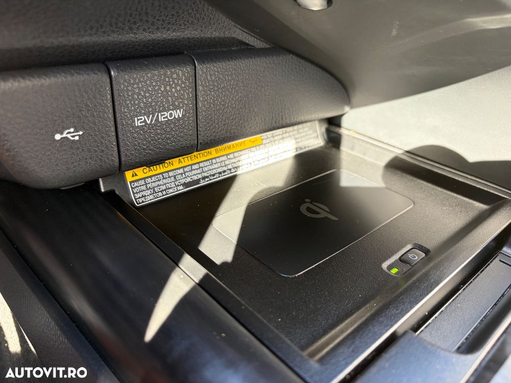 Toyota Camry 2.5 Exclusive - 27