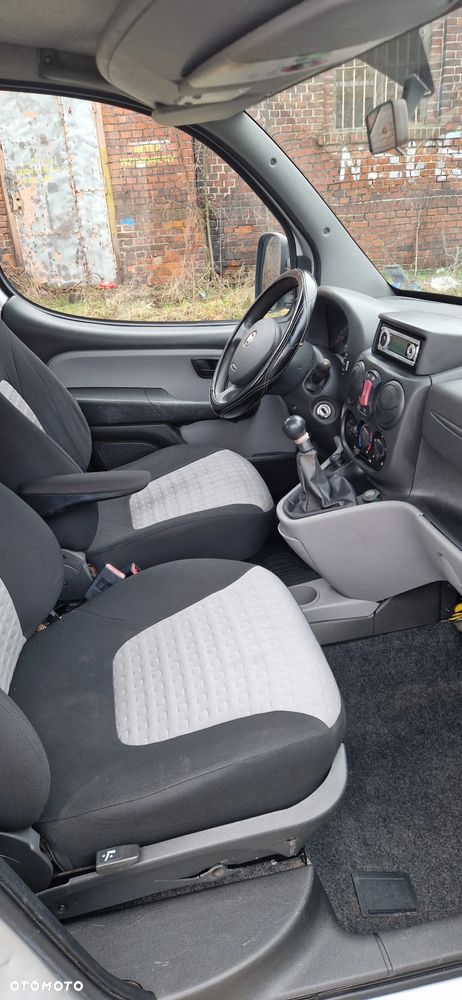 Fiat Doblo - 23