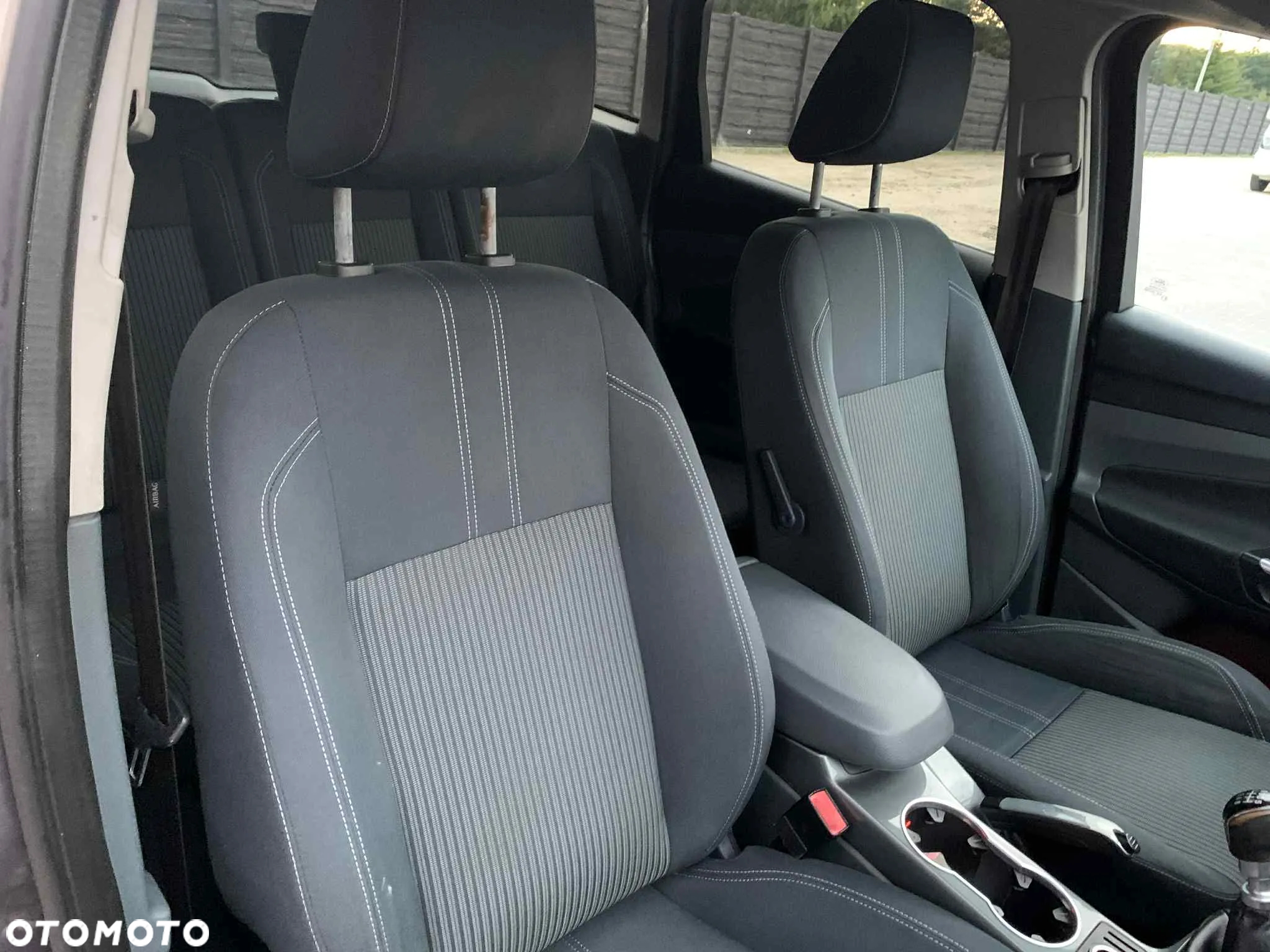 Ford C-MAX 1.6 TDCi Trend - 11